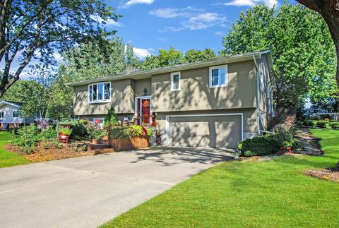 1400 Jay St, Freeport, IL 61032 photo 2