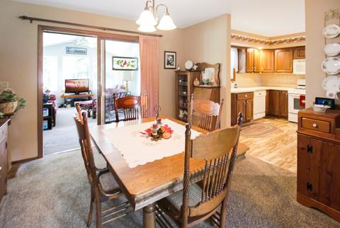 1400 Jay St, Freeport, IL 61032 photo 12