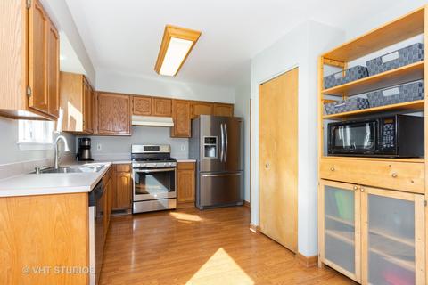 20865 W Ames Ct, Plainfield, IL 60544 photo 3