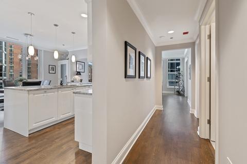 10 E Delaware Pl #19D, Chicago, IL 60611 photo 16