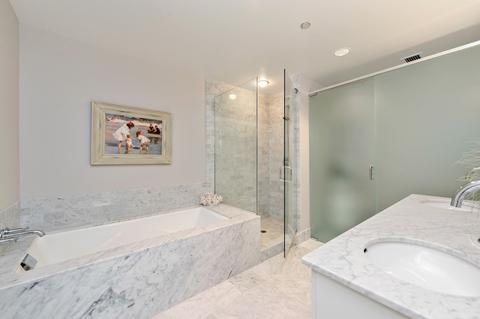 10 E Delaware Pl #19D, Chicago, IL 60611 photo 20