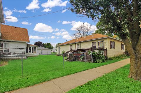 227 E Locust St, Lanark, IL 61046 photo 26