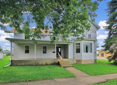 227 E Locust St, Lanark, IL 61046 photo 1