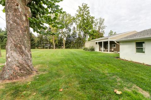 505 S Garfield St, Philo, IL 61864 photo 13