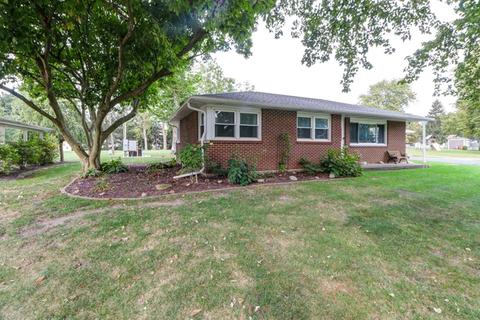505 S Garfield St, Philo, IL 61864 photo 3