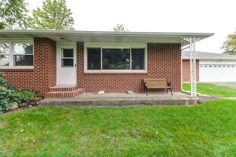 505 S Garfield St, Philo, IL 61864 photo 4