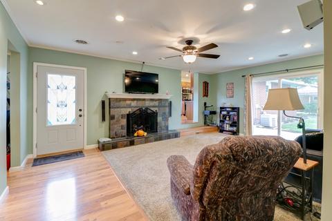 505 S Garfield St, Philo, IL 61864 photo 15