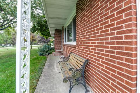 505 S Garfield St, Philo, IL 61864 photo 5