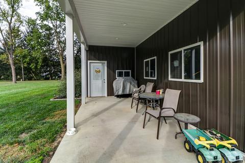 505 S Garfield St, Philo, IL 61864 photo 10