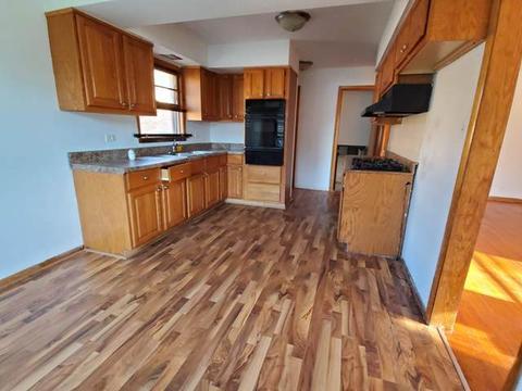 121 E 144th Ct, Harvey, IL 60426 photo 3