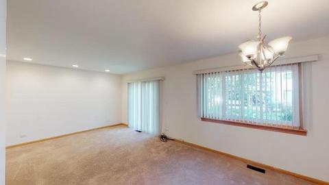 446 Dakota Trl, Wheeling, IL 60090 photo 13