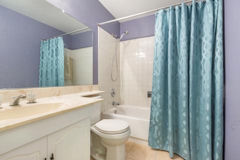 1928 Whitingham Ln, Hoffman Estates, IL 60169 photo 10