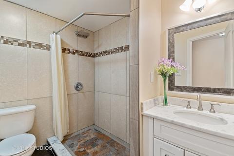 1135 Nottingham Ln, Hoffman Estates, IL 60169 photo 12