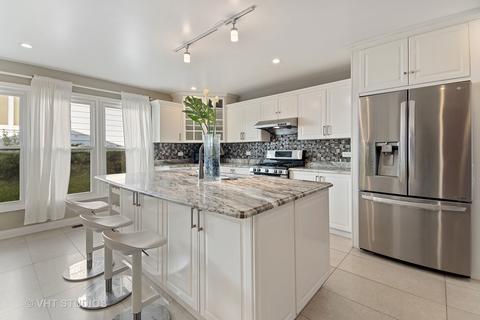 1135 Nottingham Ln, Hoffman Estates, IL 60169 photo 7