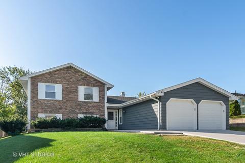 1135 Nottingham Ln, Hoffman Estates, IL 60169 photo 1