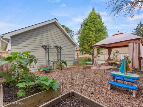 1029 Webster Ave, Wheaton, IL 60187 photo 24