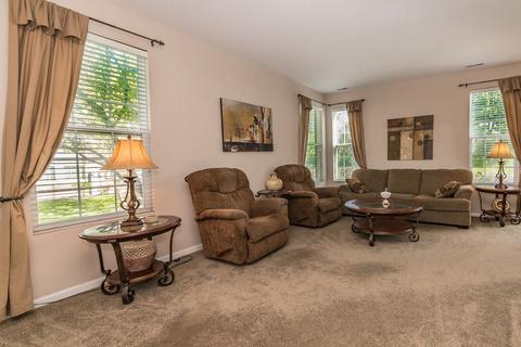 1461 Millbrook Dr, Algonquin, IL 60102 photo 4