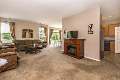 1461 Millbrook Dr, Algonquin, IL 60102 photo 6