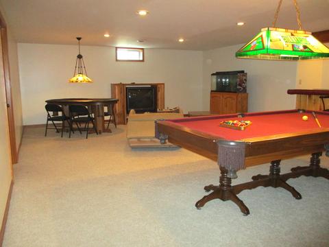 950 Charles Pl, Peru, IL 61354 photo 11