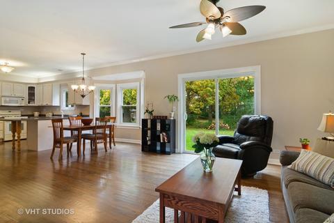 615 Old Oak Cir, Algonquin, IL 60102 photo 4