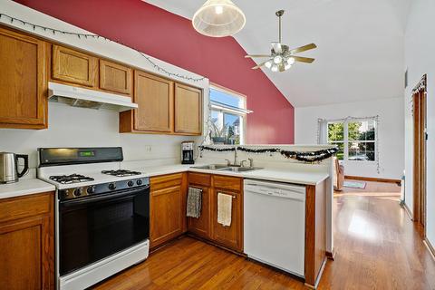 14019 Edgewater Ct, Plainfield, IL 60544 photo 4