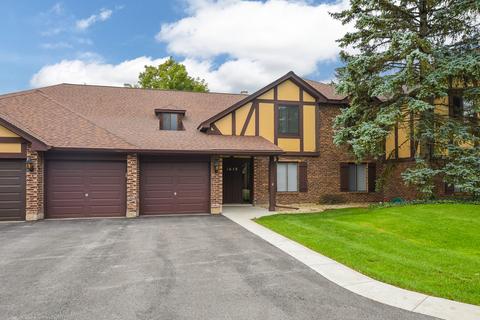 1658 Dover Ct #B, Wheaton, IL 60189 photo 1