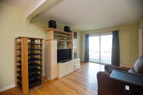 8920 David Pl #1E, Des Plaines, IL 60016 photo 3