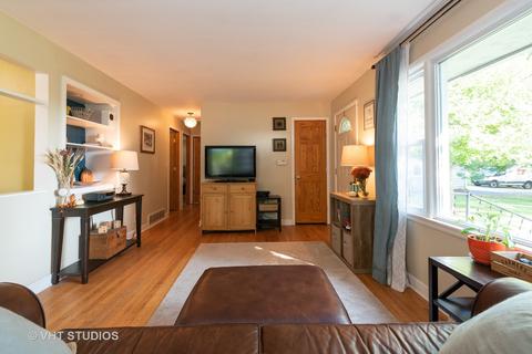 116 Burton Ave, Cary, IL 60013 photo 3