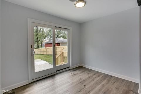 17 Howard Ave, Hillside, IL 60162 photo 6