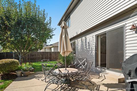 724 Butternut Ln, Elgin, IL 60123 photo 26