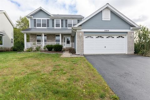 32819 Weathervane Ln, Lakemoor, IL 60051 photo 1