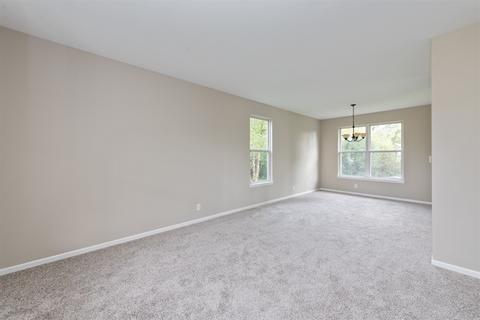 32819 Weathervane Ln, Lakemoor, IL 60051 photo 11