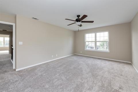 32819 Weathervane Ln, Lakemoor, IL 60051 photo 14