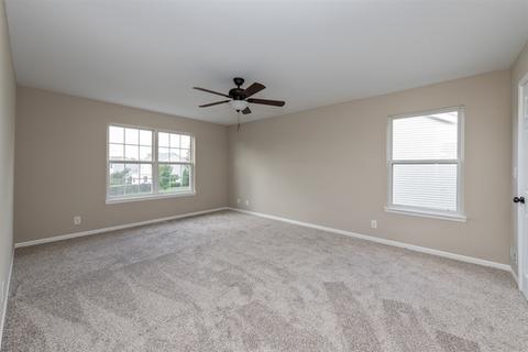 32819 Weathervane Ln, Lakemoor, IL 60051 photo 13
