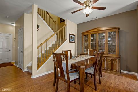 2882 Falling Waters Ln, Lindenhurst, IL 60046 photo 11