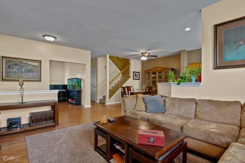 2882 Falling Waters Ln, Lindenhurst, IL 60046 photo 5