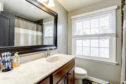 1108 Devonshire Dr, Champaign, IL 61821 photo 31