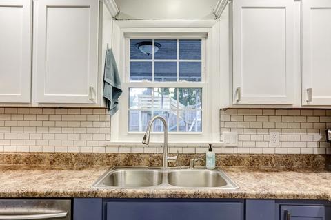 1108 Devonshire Dr, Champaign, IL 61821 photo 23