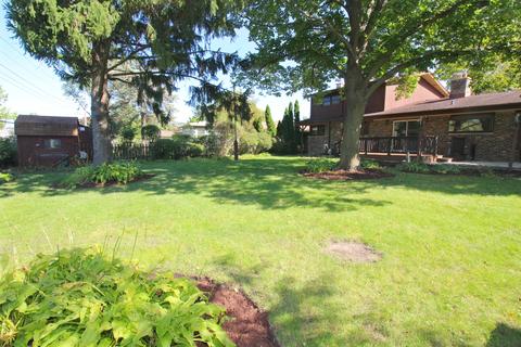 500 Springhill Dr, Roselle, IL 60172 photo 40