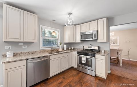 10210 Wilmette Ave, Algonquin, IL 60102 photo 12