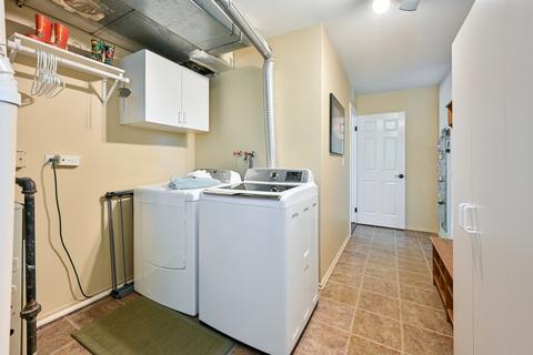2177 Langford Ln, Wheaton, IL 60189 photo 24