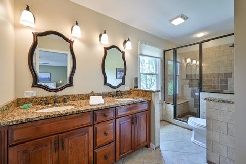2177 Langford Ln, Wheaton, IL 60189 photo 18