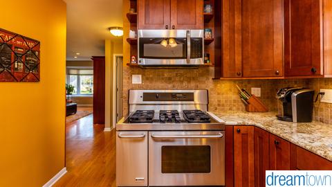 7105 W Berwyn Ave, Chicago, IL 60656 photo 12