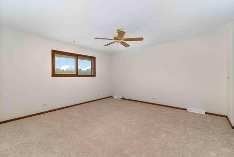 3220 Brookmeade Dr, Rolling Meadows, IL 60008 photo 15