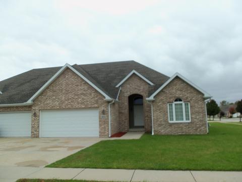2032 Locust Rd, Morris, IL 60450 photo 1