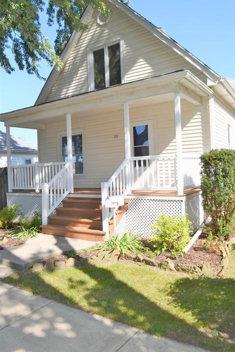 366 S Fraser Ave, Kankakee, IL 60901 photo 2