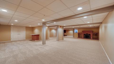 5737 Red Oak Dr, Hoffman Estates, IL 60192 photo 26
