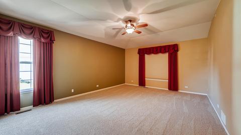 5737 Red Oak Dr, Hoffman Estates, IL 60192 photo 15
