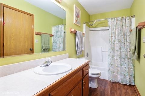 16553 W Apache Dr, Lockport, IL 60441 photo 9