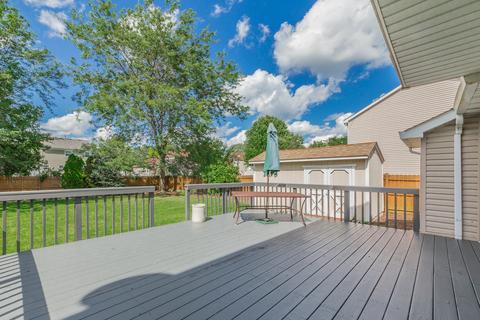 610 Waterfall Ln, Elgin, IL 60124 photo 5